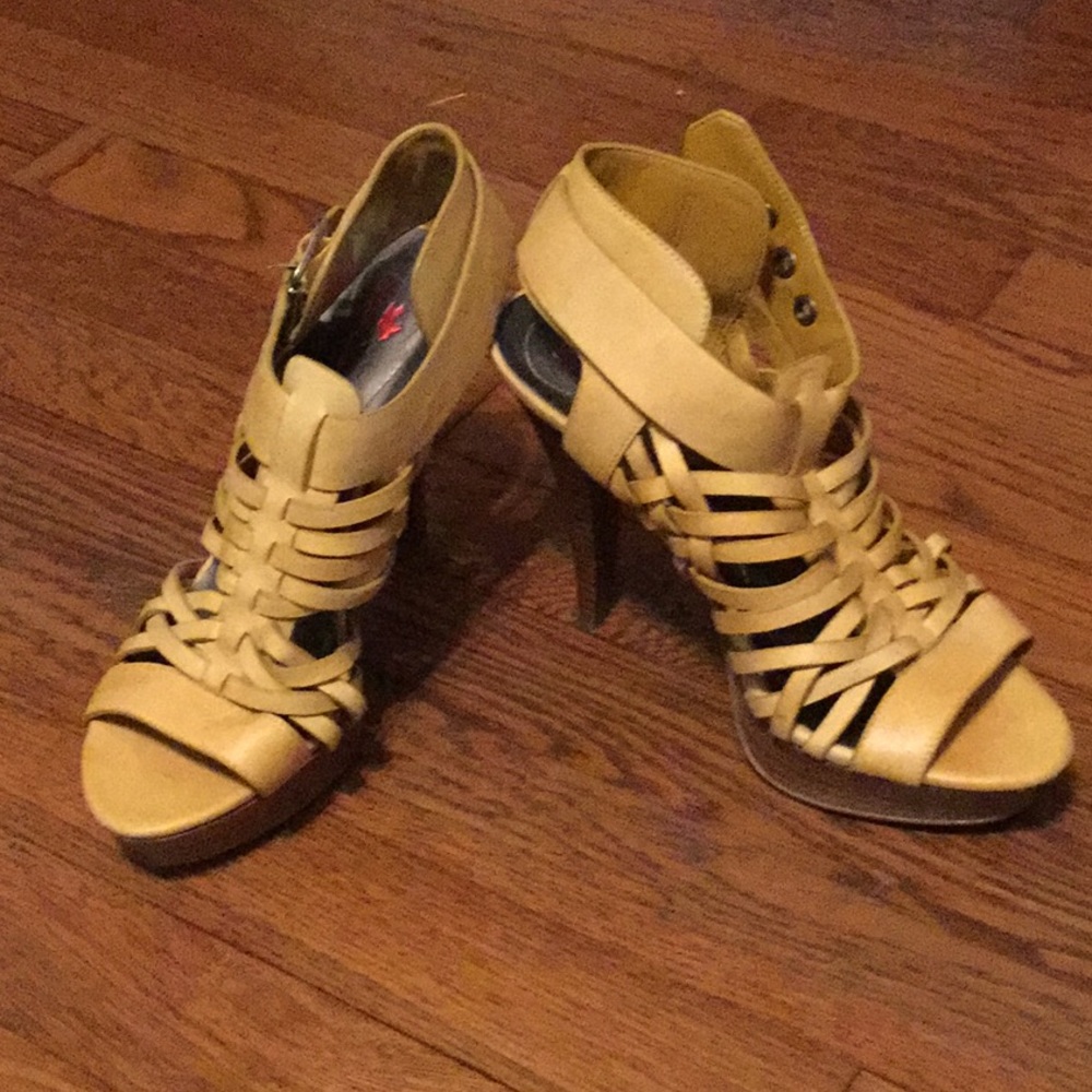 Saks Fifth Avenue sandals